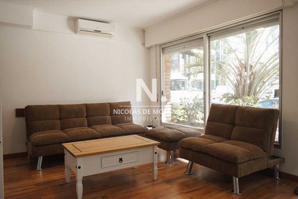 Apartamento de 1 dormitorio en Edificio Costa ,