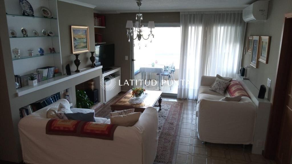Apartamento en Roosevelt