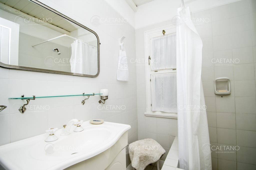 Laguna Blanca Alquiler Casa Cuatro Dormitorios