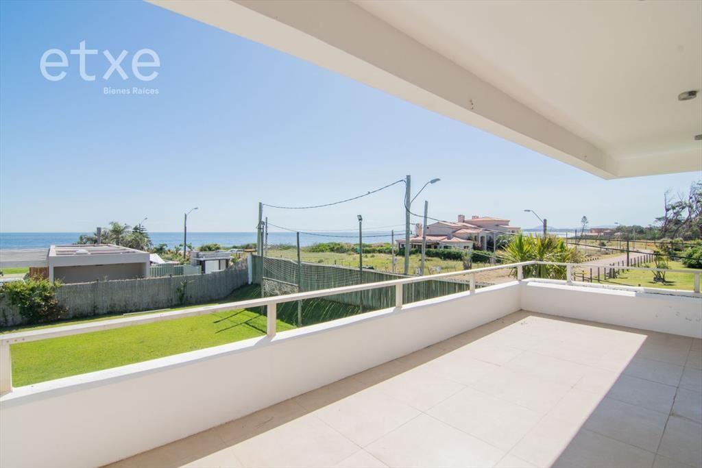 Venta de Magnífica Casa Playa Portezuelo...