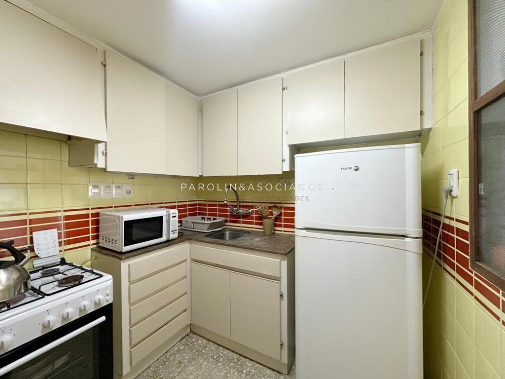 Apartamento en venta de 1 dormitorio y medio en