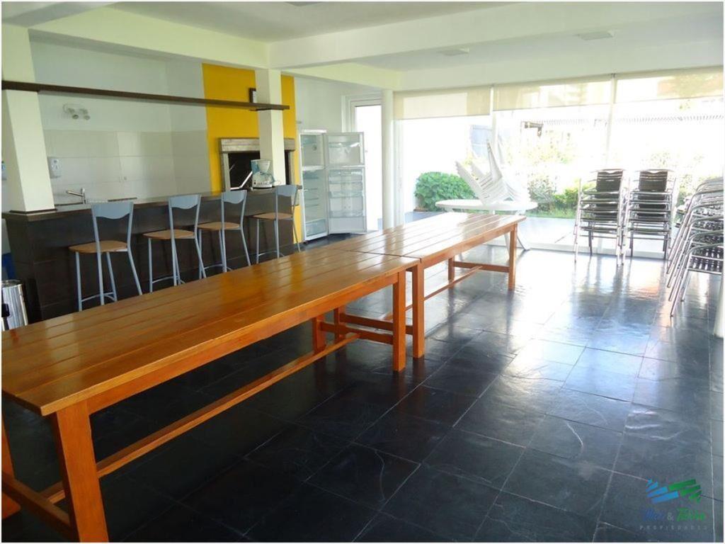 Vendo apartamento 3 dormitorios con parrillero y