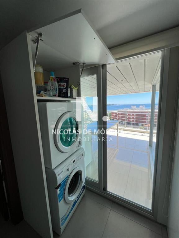 Apartamento en Venta de 3 dormitorios en Edificio