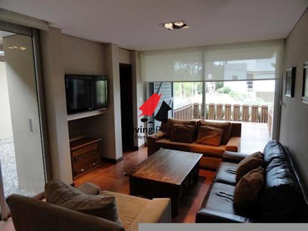Casa en venta Montoya a pasos del mar