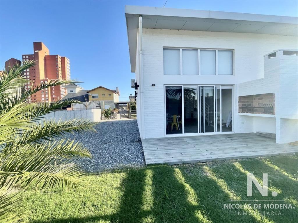 Venta Loft duplex a una cuadra del mar - 1 dormitorio 1 baÃ