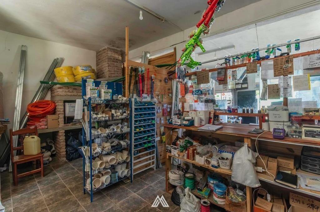 Venta llave de local comercial ferreteria en Pando