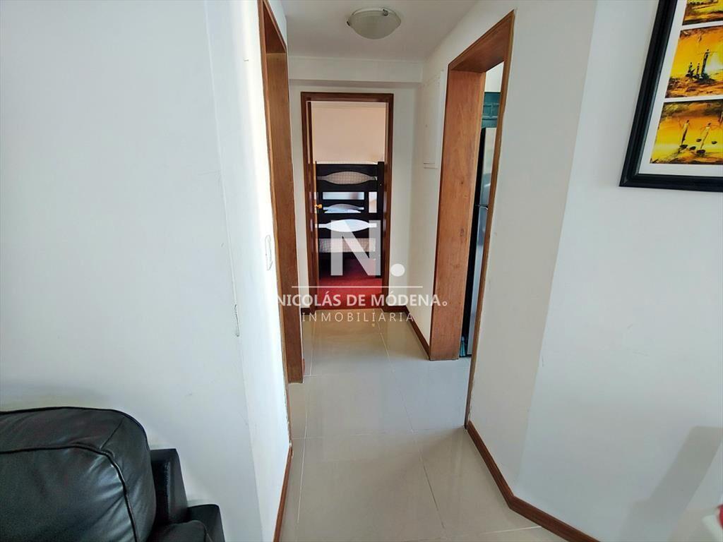 Apartamento a pasos de Punta Shopping