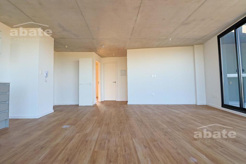 Venta apartamento 1 dormitorio con garaje con parrillero -