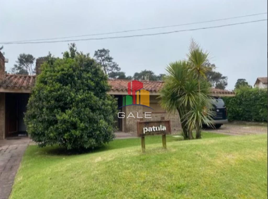 Casa en Venta de 4 dormitorios en Pinares , Punta del este