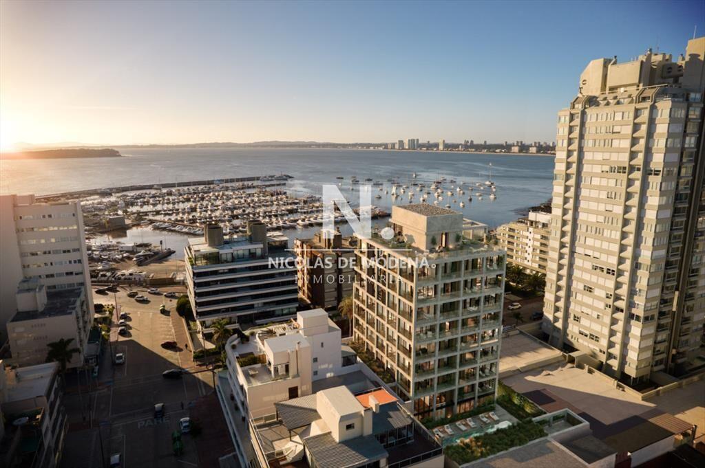 Departamento de 1 dormitorio en venta , esquinero