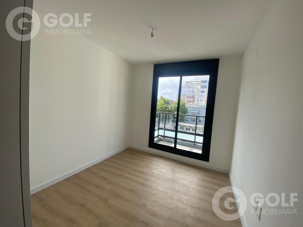 Venta de apartamento de 2 dormitorios con renta en el Centr