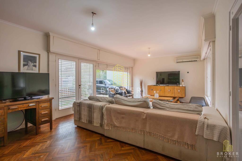 Venta de casa en Punta Gorda 4 dormitorios BROKER