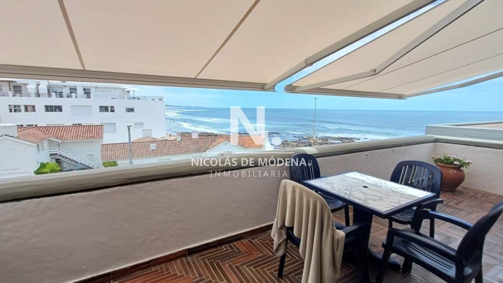 Departamento en Peninsula- Punta del Este de 3 al