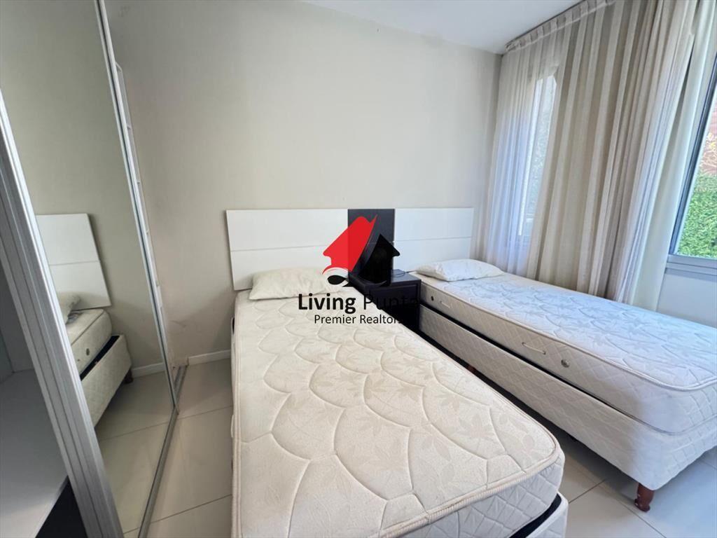 Apartamento a 400 metros de la playa mansa parada