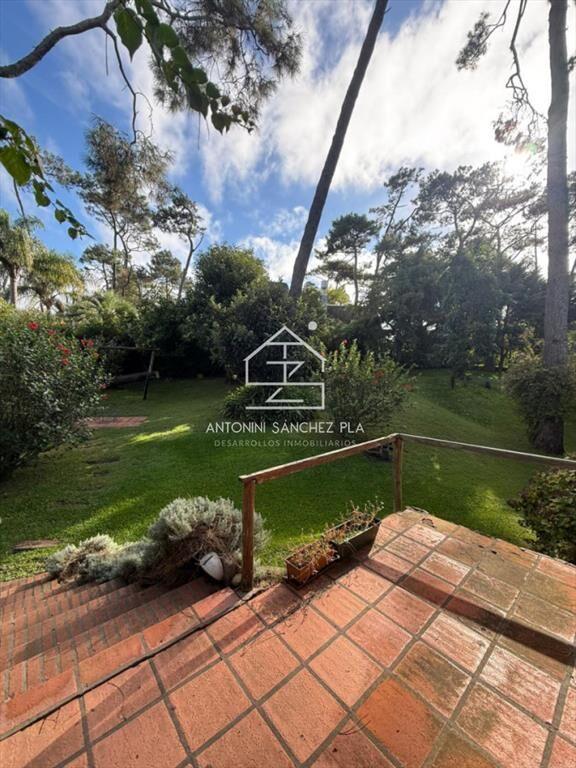 Casa en alquiler - Parada 26 Playa Mansa - Gran -