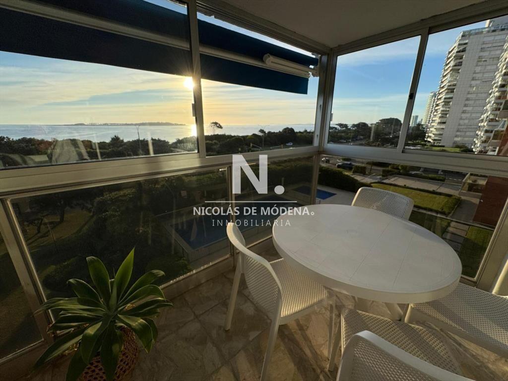 Apartamento en alquiler en primera linea de la mansa