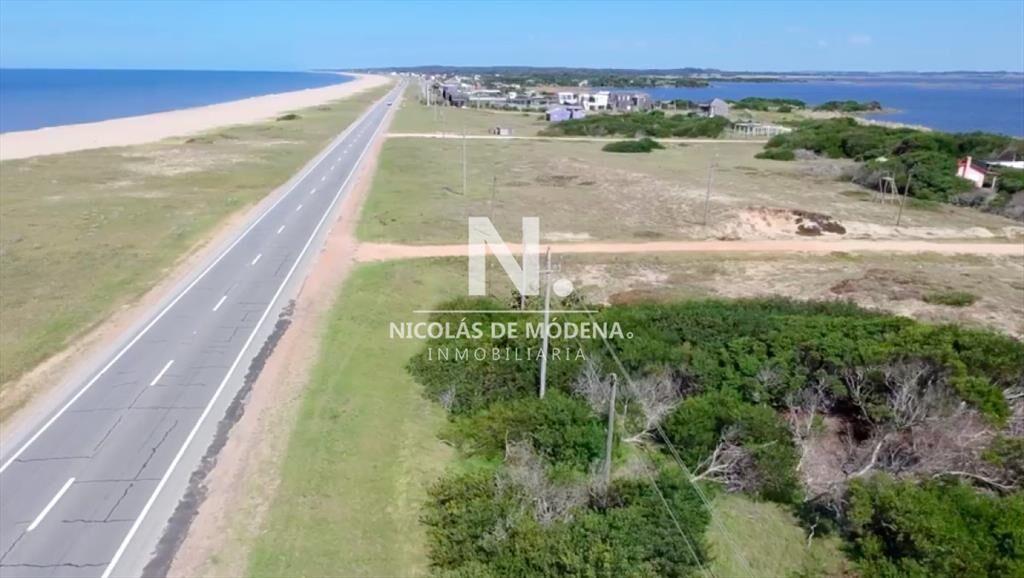 Vende Terreno en venta de 525 m   en Santa   ?
