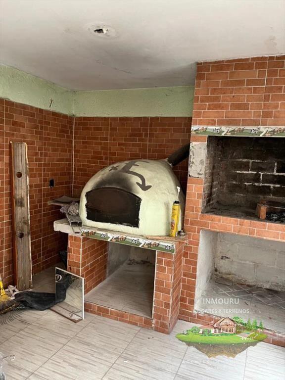 VENTA de casa en VILLA ESPAÃ?OLA