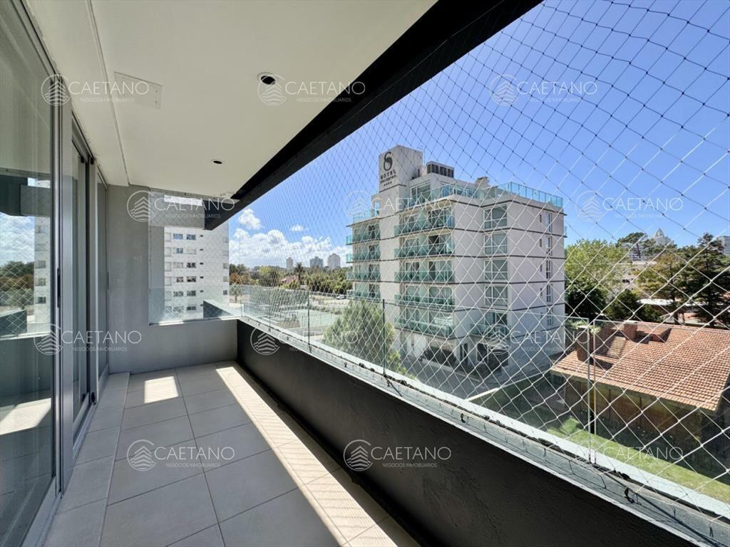 Venta apartamento 3 dormitorios, Punta del Este