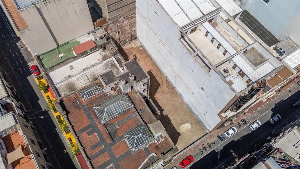 Venta de terreno en Ciudad Vieja ideal Inversores