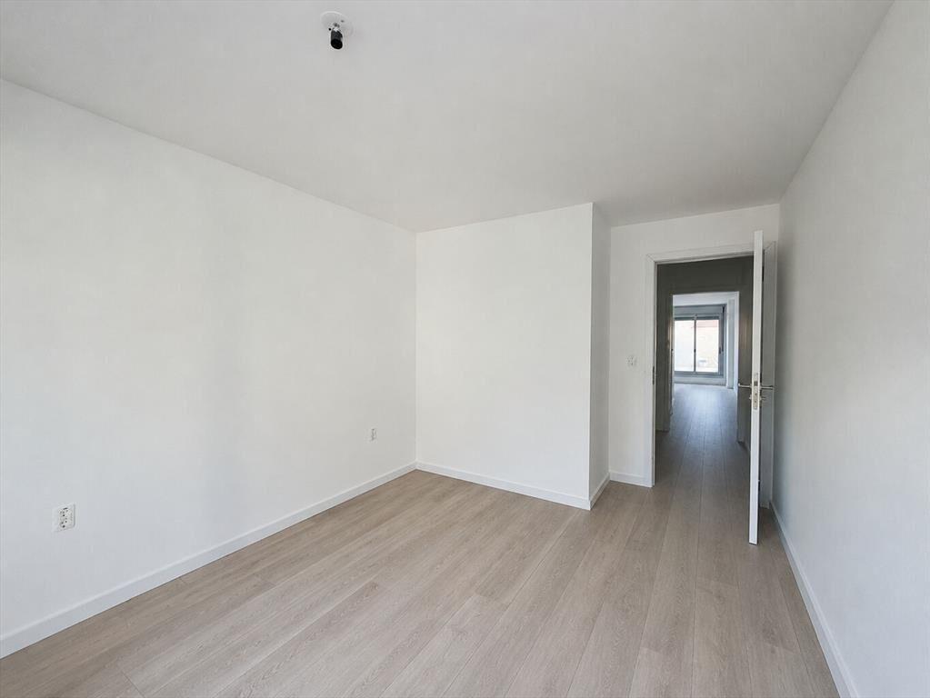 Alquiler apartamento 1 dormitorio con patio en Cordón a est