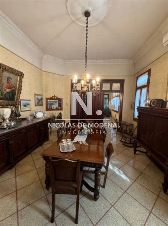 Hermosa casa en Venta en el corazÃ³n de Salto.