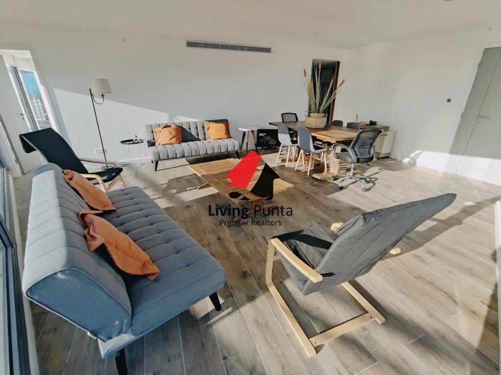 VENTA DE HERMOSO PENTHOUSE DE 2 DORMITORIOS CON Y