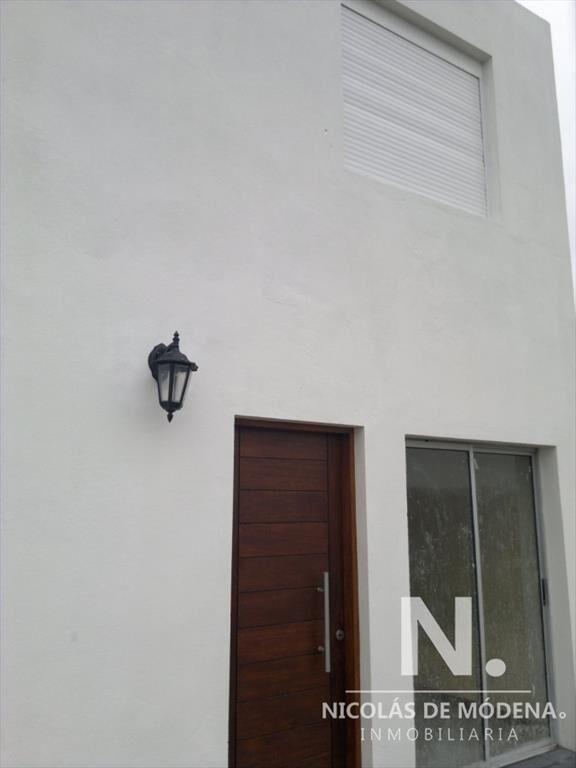 Venta de Duplex PH en Barrio San Francisco