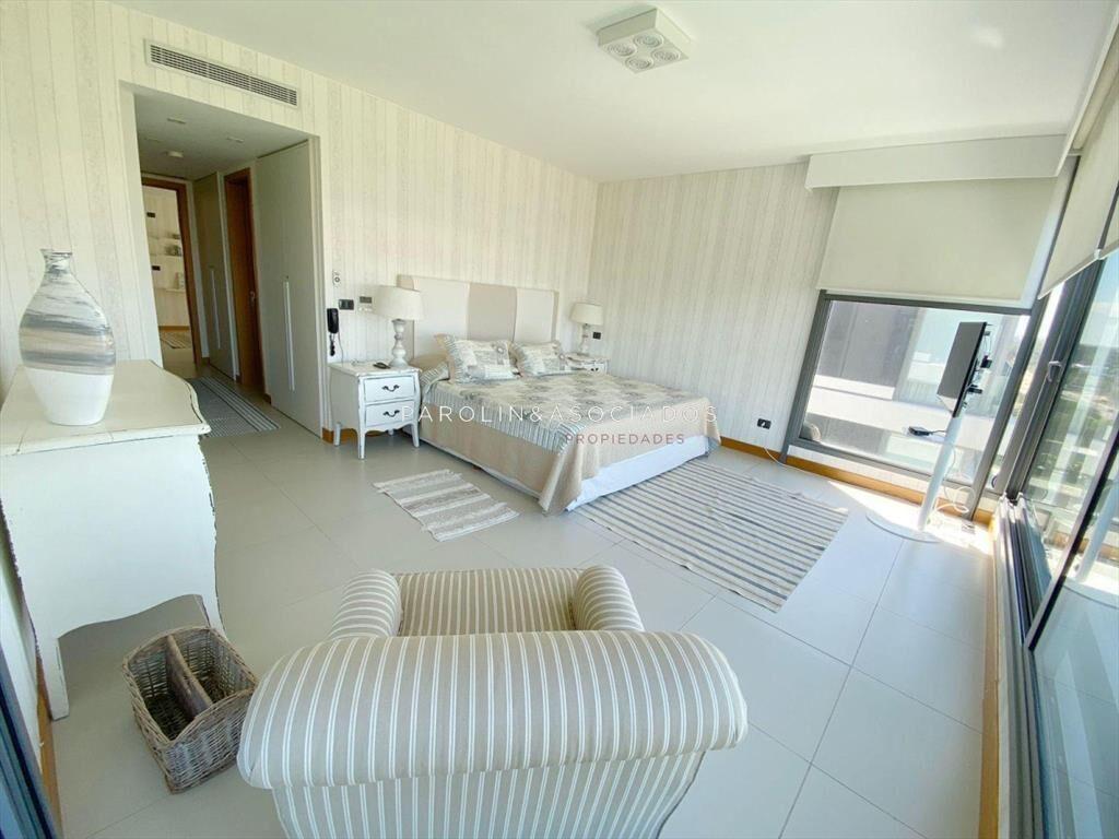 Apartamento en venta en Tiburon terrazas, Brava,