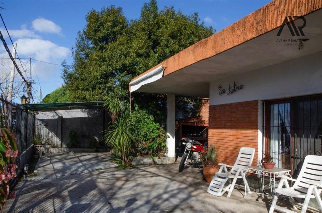 Casa en venta c/ cochera en Cachimba del Rey