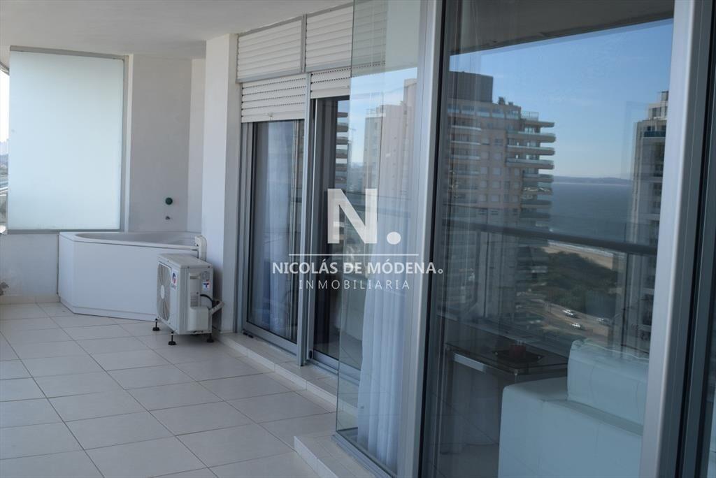 Apartamento en Punta del Este, Mansa