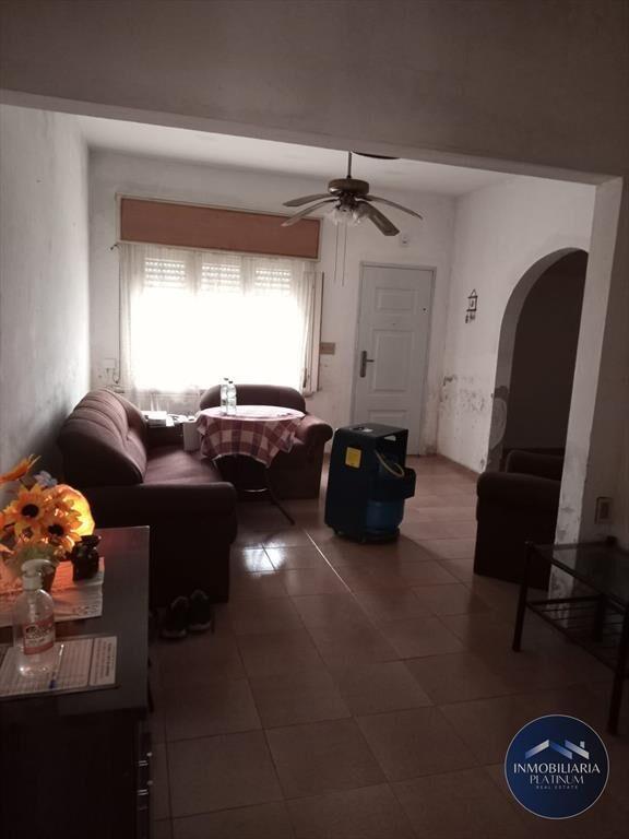 Casa en venta c/ cochera en Piedras Blancas