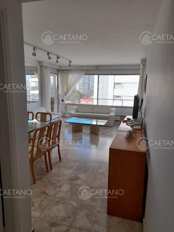 Apartamento en venta de 2 dormitorios frente al