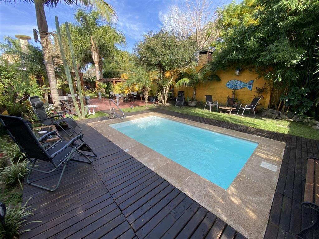 Venta Casa con 6 dormitorios en El Pinar Sur