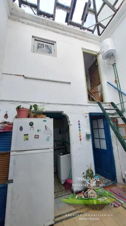 Se vende apartamento con renta, 2 dormitorios, Goes.