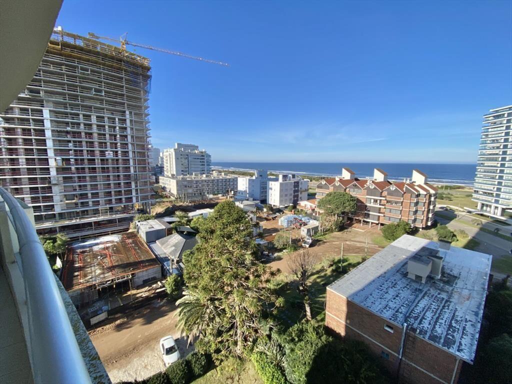 APARTAMENTO EN VENTA DE 3 DORMITORIOS EDIFICIO I