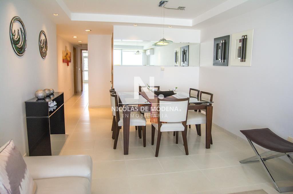 Vende apartamento de 2 dormitorios en suite en Punta del Es