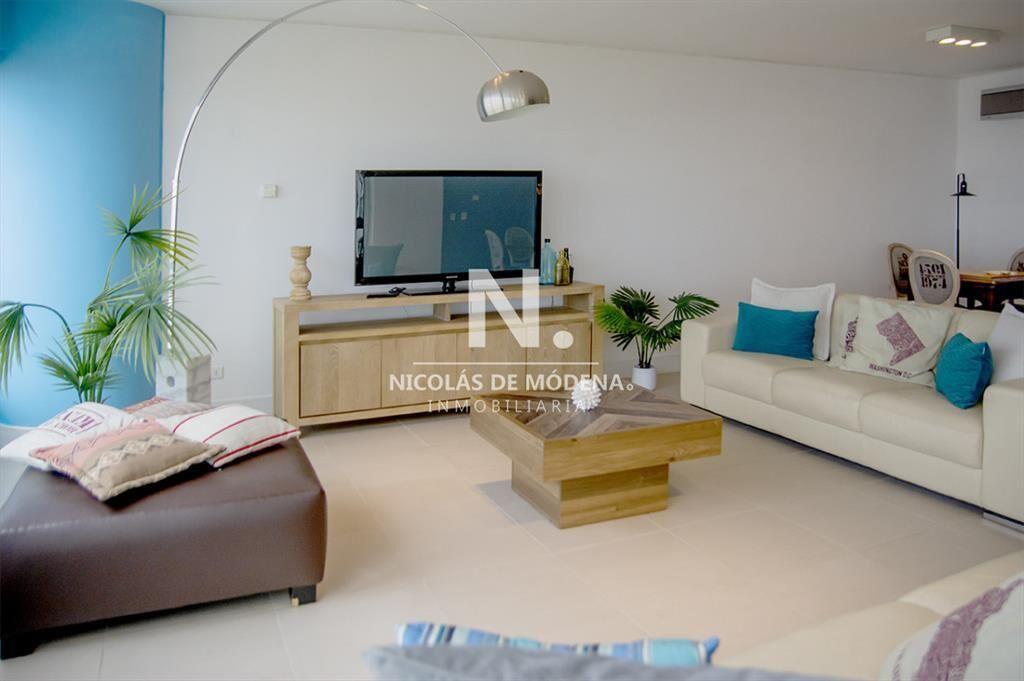 venta apartamento de 3 dormitorios en Punta del Este