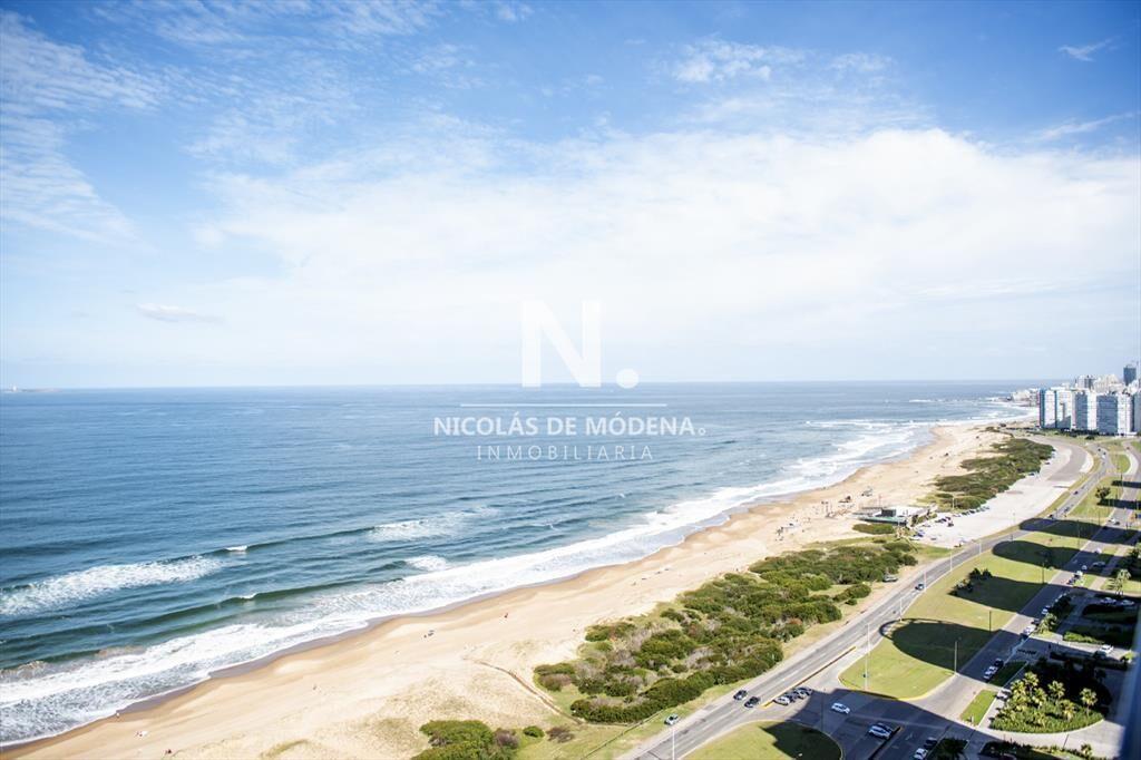 Departamento frente al mar en venta, Piso alto. 3