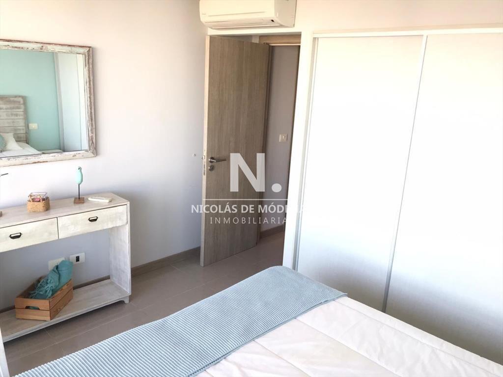 Departamento, de 2 suites, a la venta en Punta