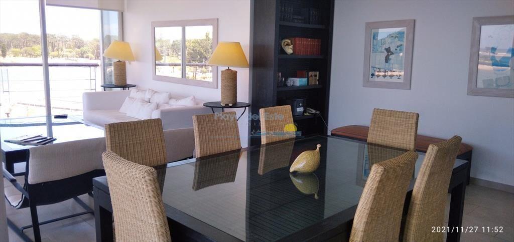 Apartamento en La Barra 3 dormitorios con balcón