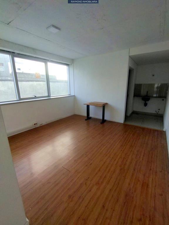 Alquiler oficina 127m2 Ciudad Vieja gge opcional