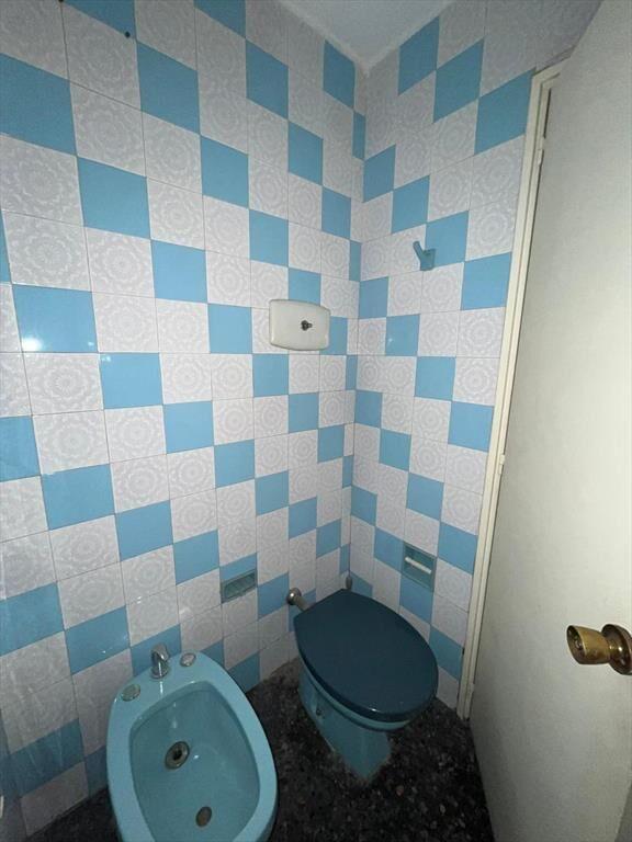Apartamento en alquiler, tres dormitorios, Centro (Montevid