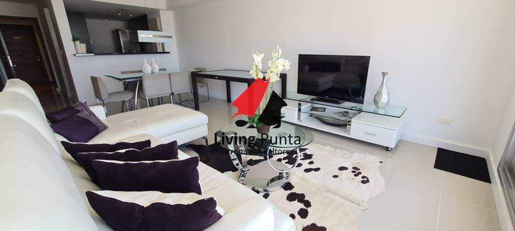 Apartamento en Brava, 2 dormitorios *