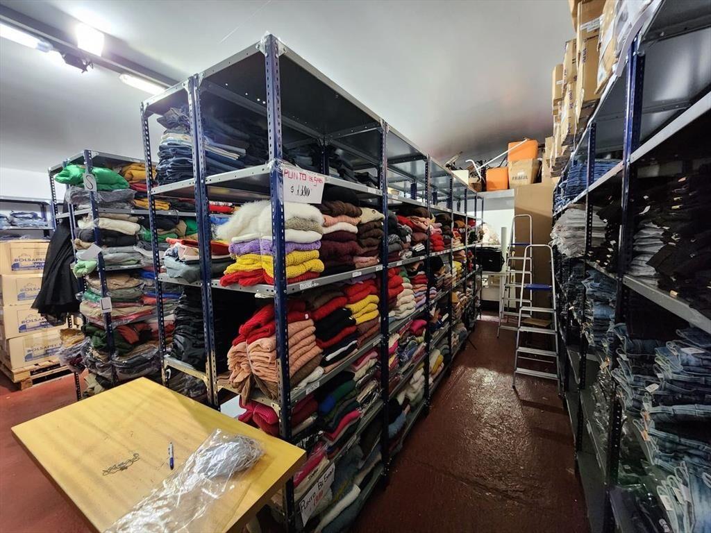 Alquiler local comercial calle principal de Pando