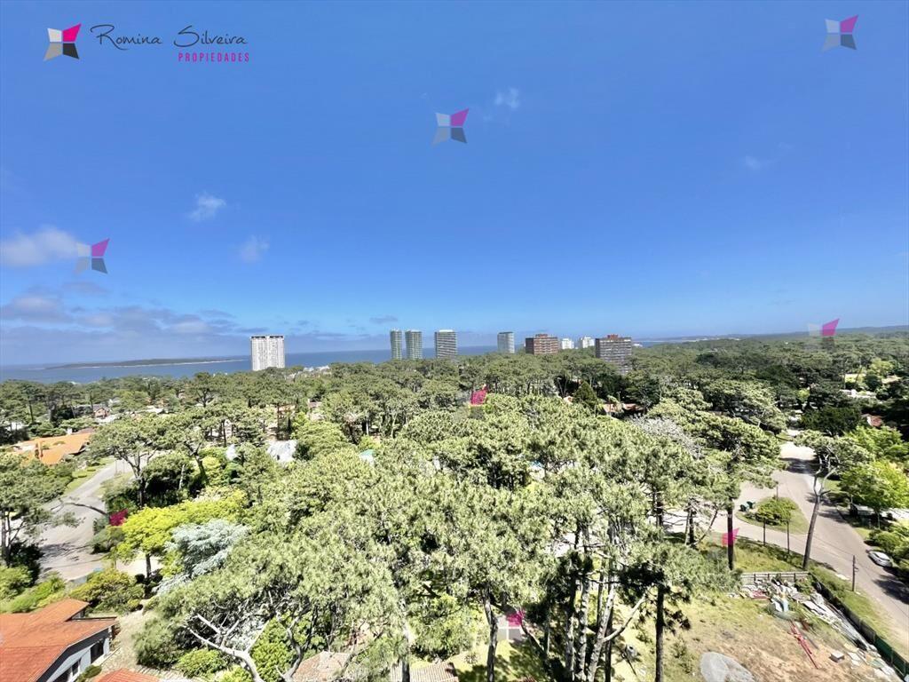 VENTA DE APARTAMENTO DE 1 DORMITORIO EN PISO ALTO