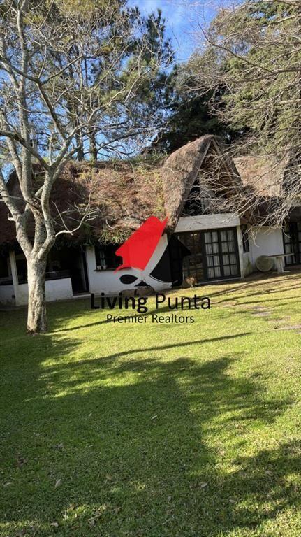 Casa en venta muy buena ubicación con gran