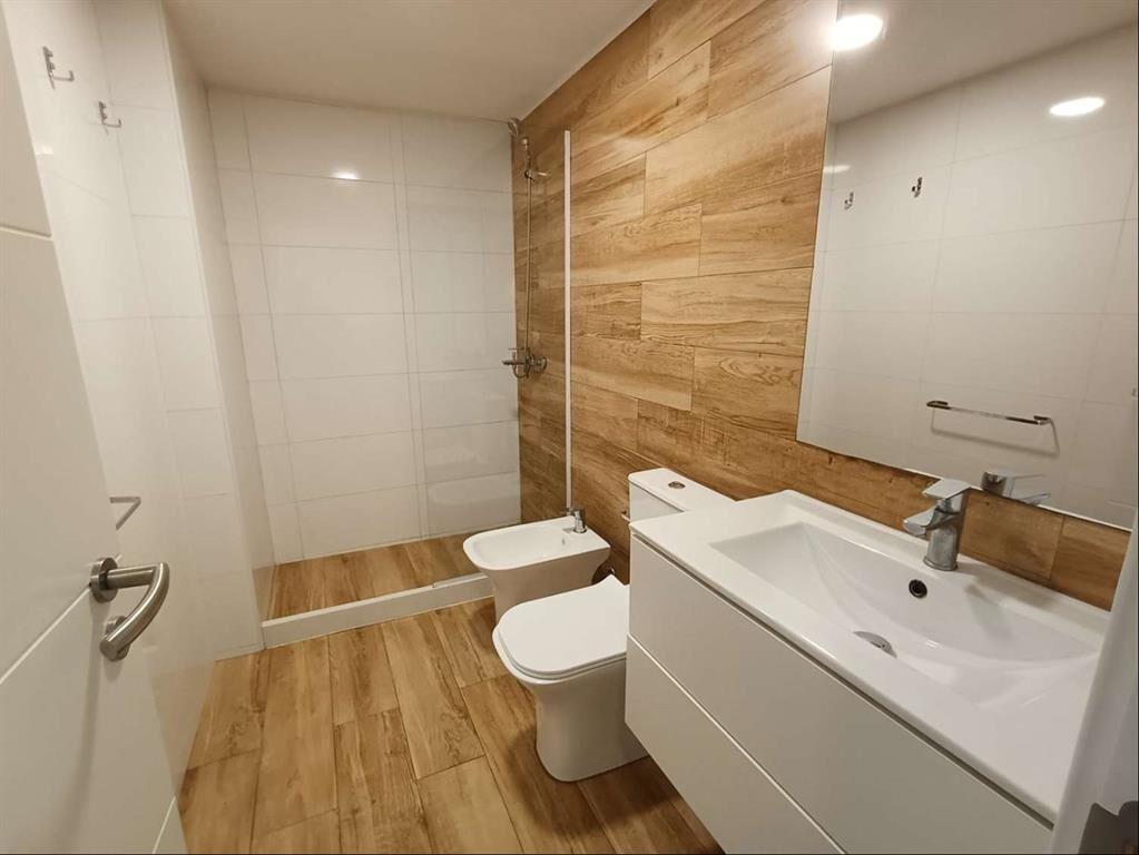 Venta Apartamento con Renta Buceo Monoambiente 1 Baño Terra