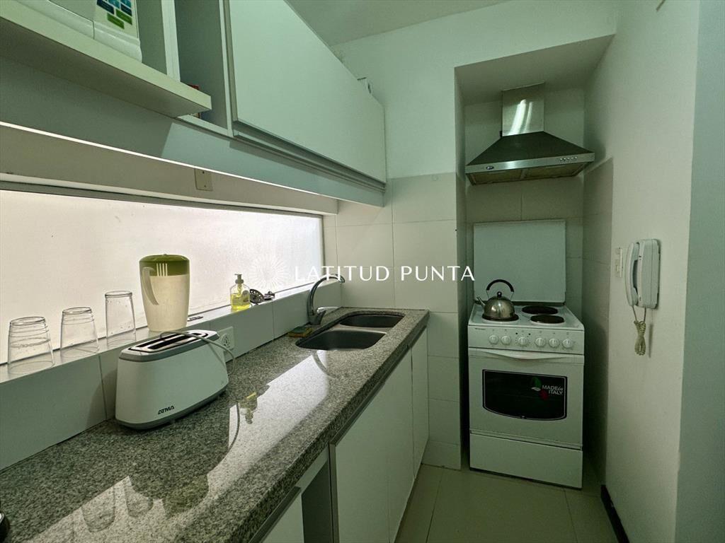 Apartamento de 1  dormitorios en alquiler en Aidy