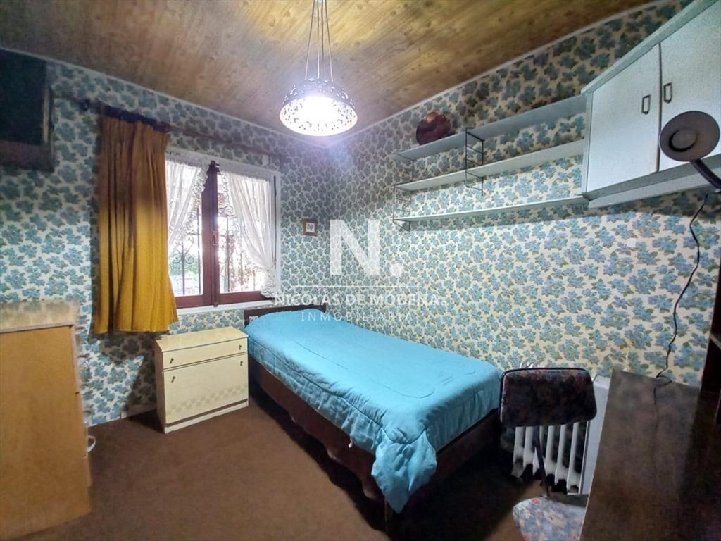 Vende casa de 4 dormitorios en Pinares, cerca del